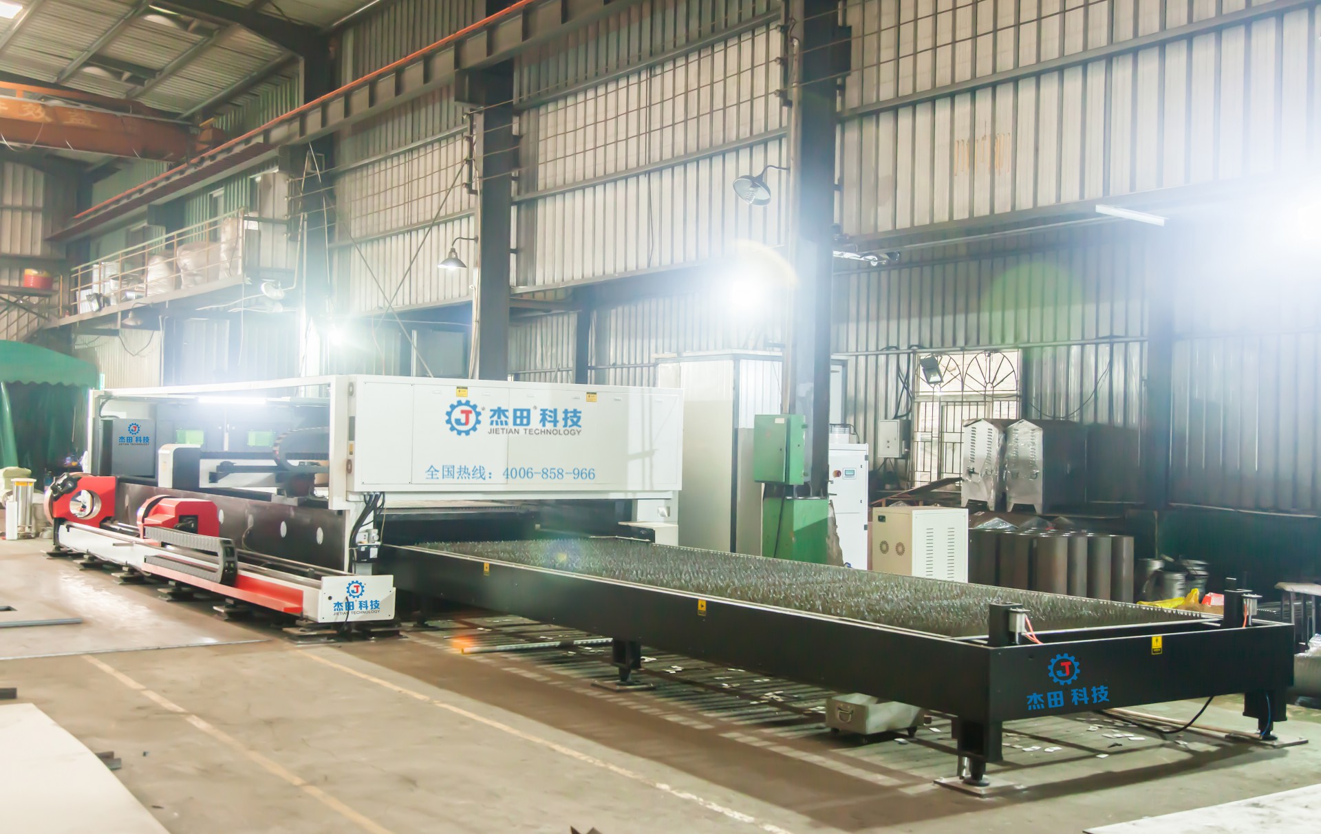 杰田大型激光切割機