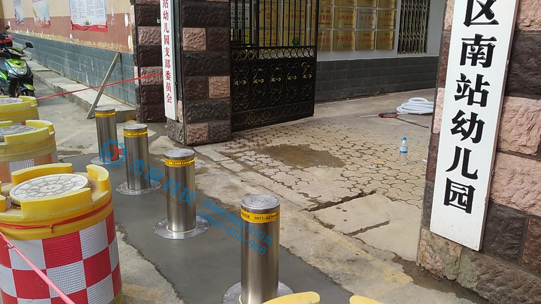 云南官渡區(qū)南站幼兒園升降柱